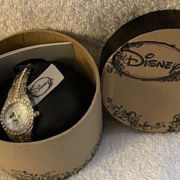 Disney Mickey Mouse Collectible Bracelet Watch With Beautiful Crystals NIB - Picture 3 of 7